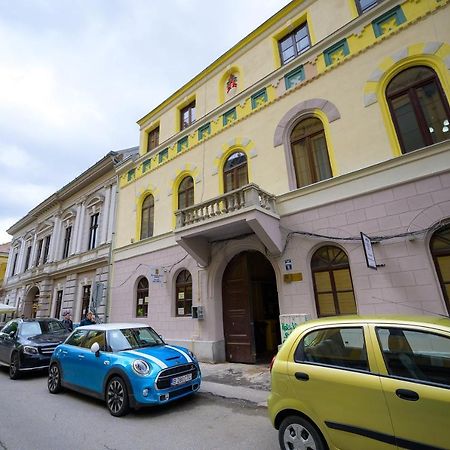 Unirii Old Square Apartments 4 Тимишоара Экстерьер фото